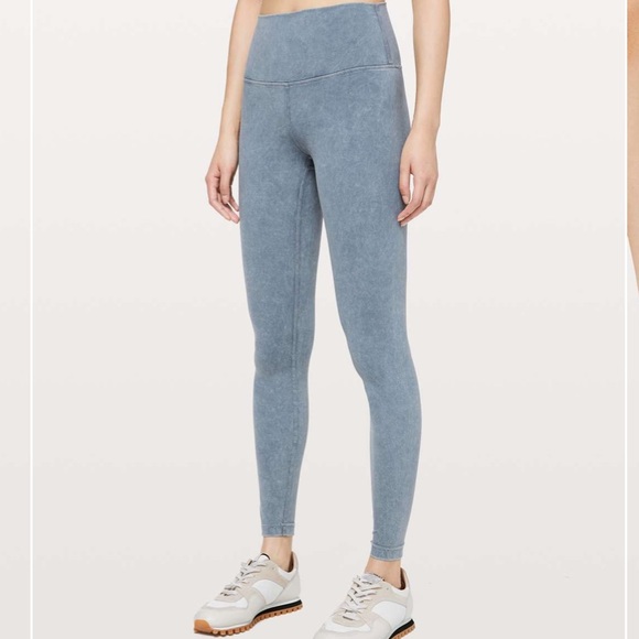lululemon athletica Pants - Wunder Under 28”💙